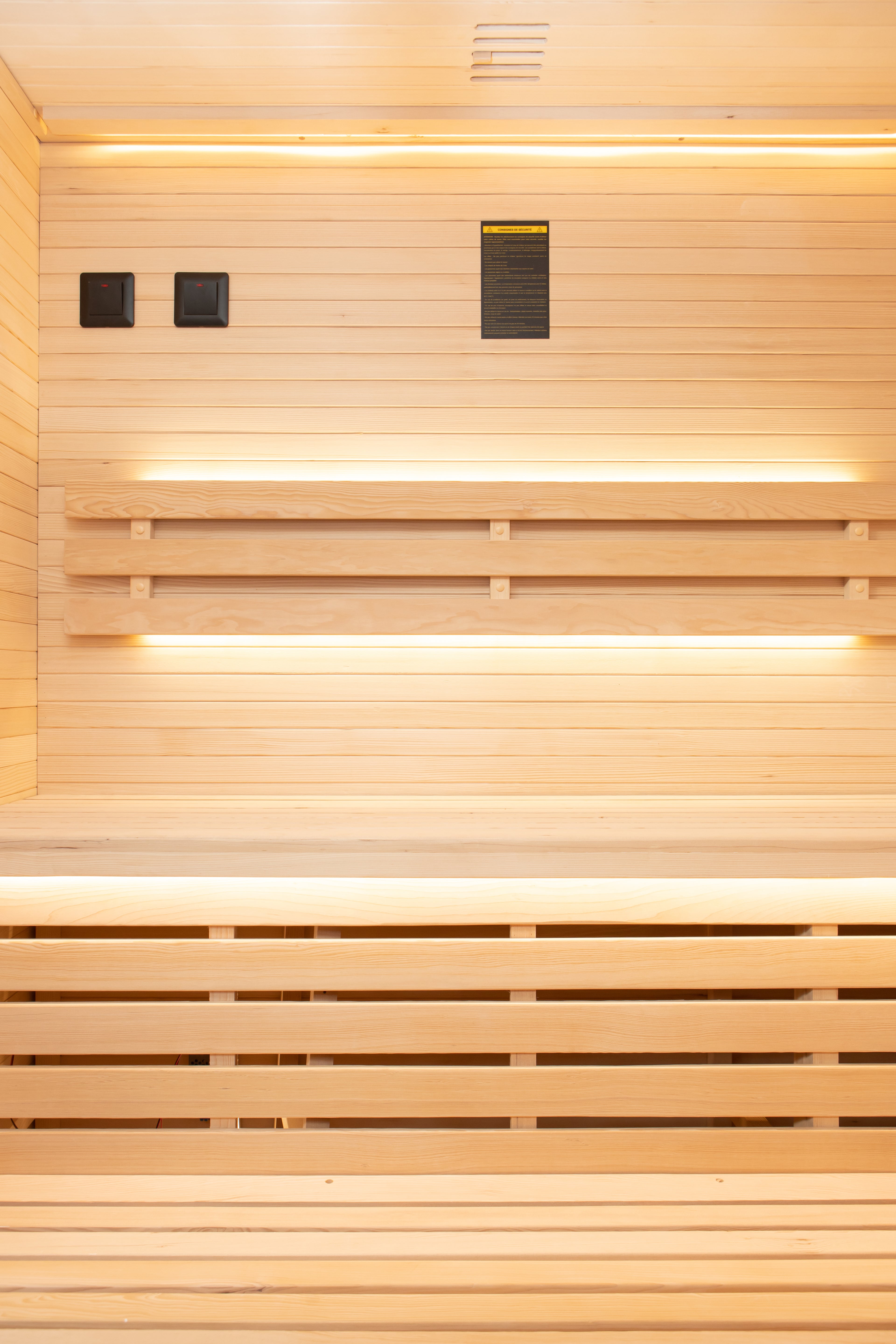 Sauna Sense 3 angular - vista lateral